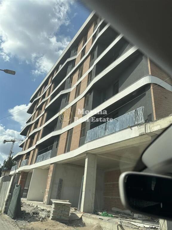 Apartment 1+1 for sale, Paskuqan, 73,000 Euro.