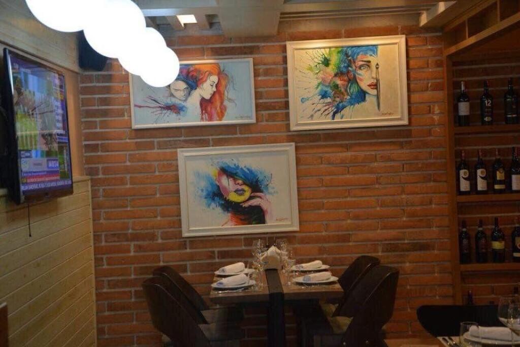 🍽️ RESTAURANT FOR RENT – NEAR “DURRËSIT” STREET, OPPOSITE “QEMAL STAFA” SCHOOL, ADJACENT TO HOTEL ELER