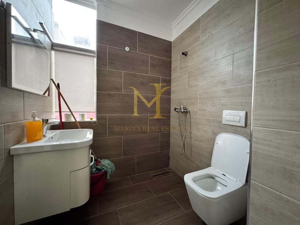 Qera garsoniere, Plazh Rrota e Kuqe (deri ne 1 maj)