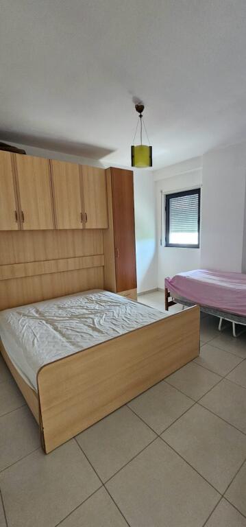 APPARTAMENTO 1+1 IN AFFITTO SHKEMBI KAVAJES, VICINO AL RESORT KAMELIA 340 EURO / MESE (netto)