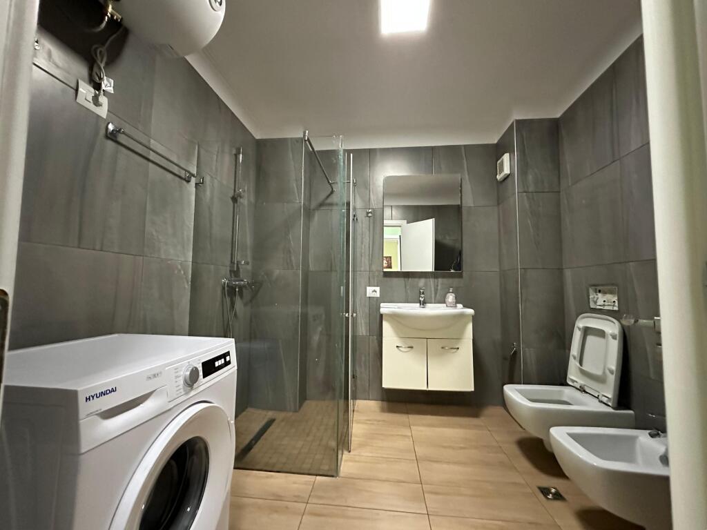 Apartament 1+1 per qira ne Laprake !