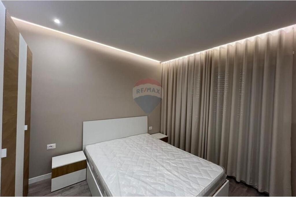 Apartament - Për Qira - Rruga Jordan Misja, Tiranë