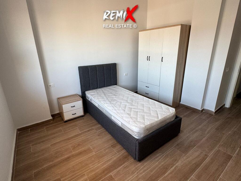 APARTAMENT 2+1 PER QERA PRANE ZJARREFIKESES, MOBILIM I RI