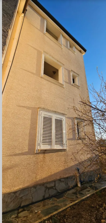 3-Story Villa for Sale in Xhafzotaj Durres