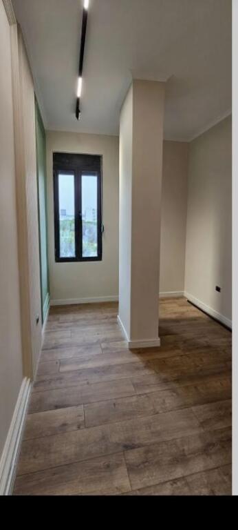 VENDESI APPARTAMENTO 2+1 VICINO A VM RESORT GOLEM DURRËS