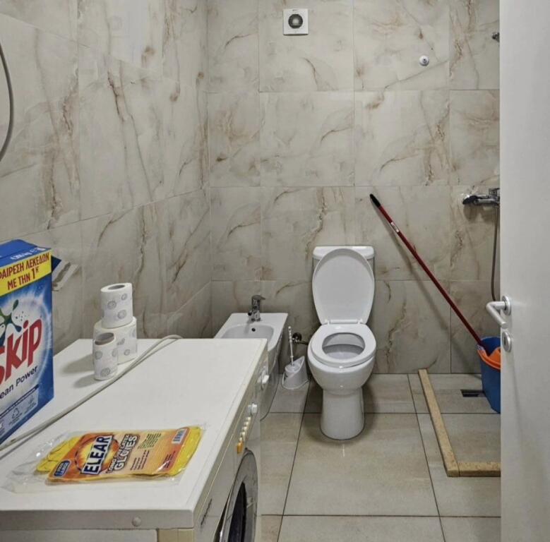 🏢Giardino Botanico, vicino a Enzo Bar, affittasi appartamento 1+1 arredato. 500 Euro       