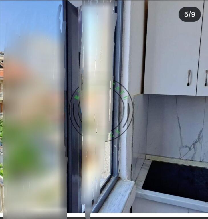 Shitet apartament 2+1,pak m nga shetitorja”Josif Budo”,Kavaje