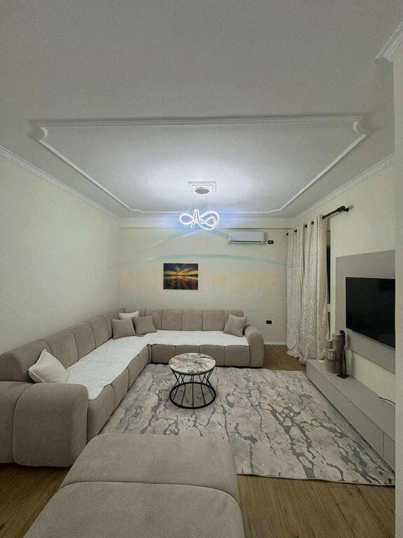 Qera , Apartament 1+1 Rruga e Dibres , Tirane