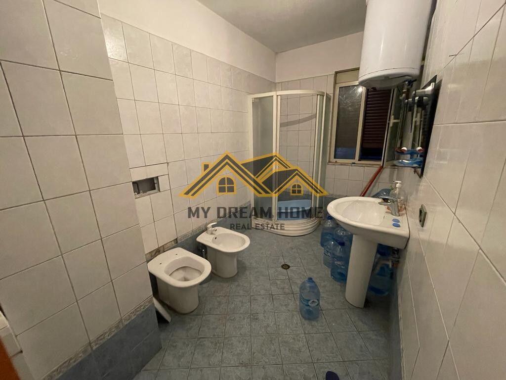 IN VENDITA PENTHOUSE 3+1+2+VERANDA ILIRIA SPIAGGIA DURRES