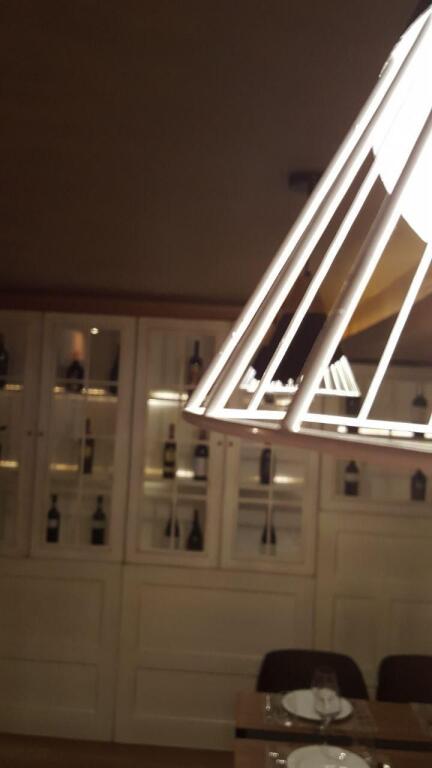 🍽️ RESTAURANT FOR RENT – NEAR “DURRËSIT” STREET, OPPOSITE “QEMAL STAFA” SCHOOL, ADJACENT TO HOTEL ELER