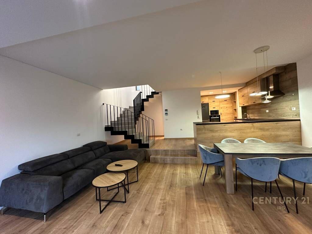 Vile me qira ne Rezidencen Olive Grove, Teg