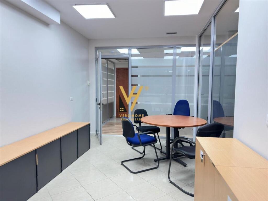 JEPET ZYRE 440 M2 ME QIRA TE KULLAT BINJAKE 19.000 EURO