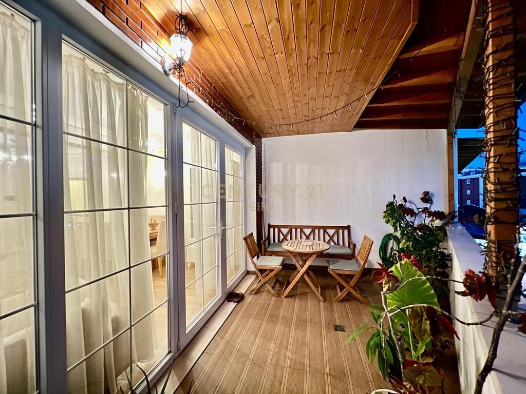 QIRA, APARTAMENT 2+1+POST PARKIMI, DON BOSKO 1,250 € /Muaj