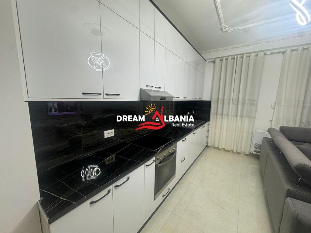 Apartment 2+1 +2 for rent at 5 Maji near Dinamo factory, Tirana (ID 42215179)