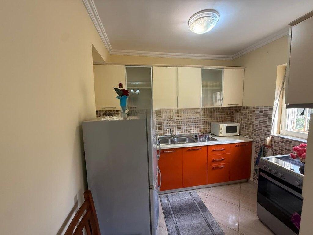 VENDESI APPARTAMENTO 1+1 A ALI DEM, VICINO ALLA SCUOLA “KUSHTRIMI I LIRISE”! 110,000 €