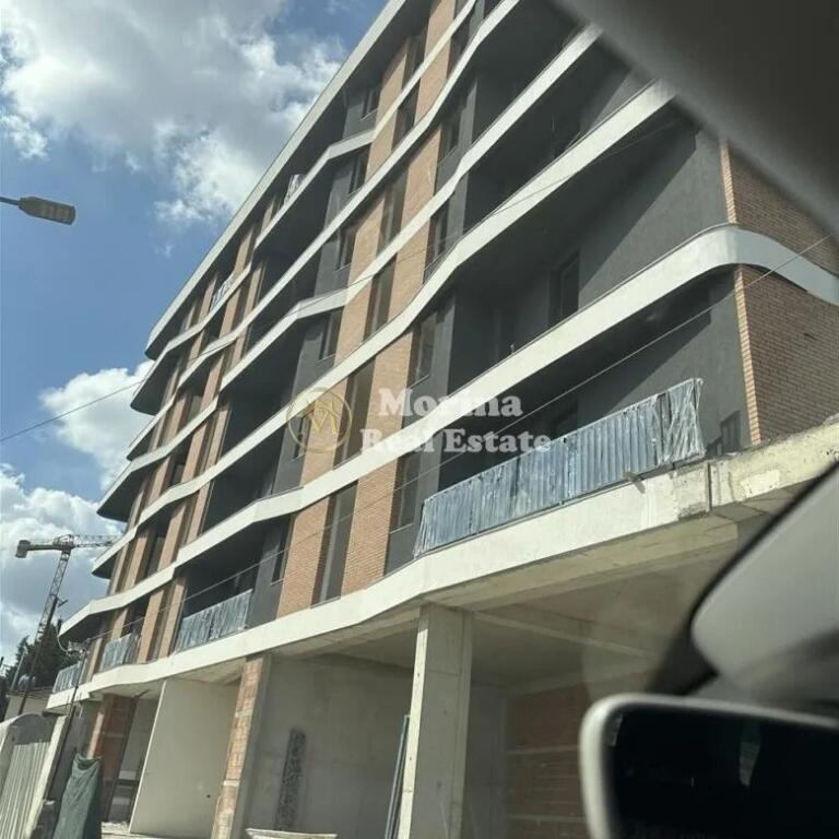 Apartment 1+1 for sale, Paskuqan, 73,000 Euro.