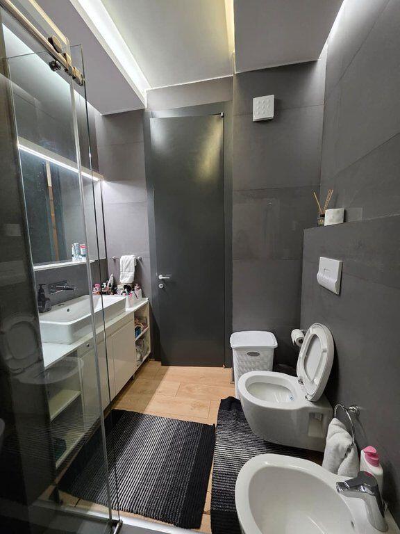 Shitet apartament 2+1+2 Kompleksi Kika 2 Komuna e Parisit