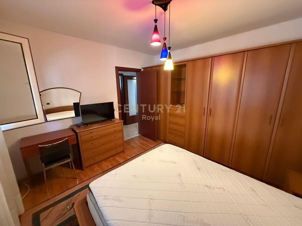 🏡 Jepet me Qira Apartament 2+1+2 – Rruga e Elbasanit, Tiranë