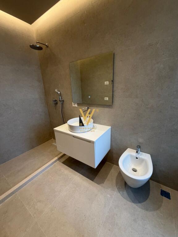 APPARTAMENTO 1+1 IN VENDITA A KOMUNA PARISIT 182.000 EURO