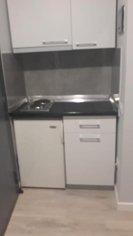 Garsoniere per qira stadiumi Dinamo