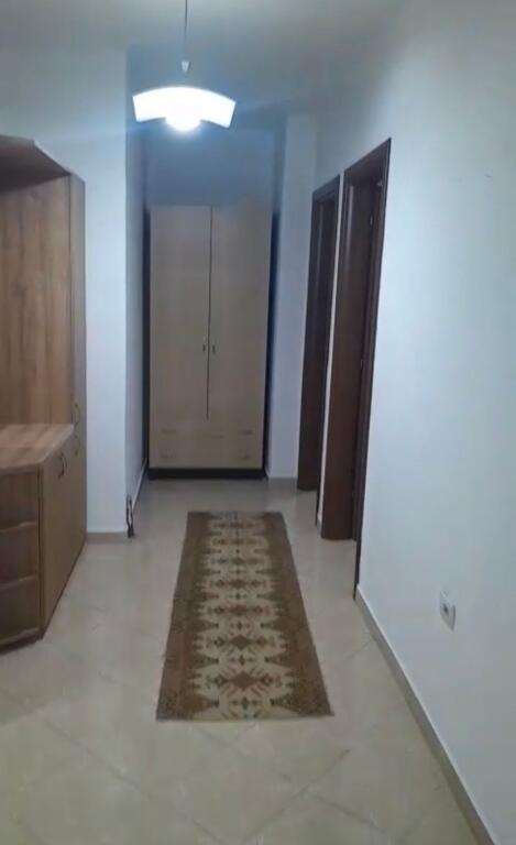 AFFITTASI 2+1+1 DON BOSKO 50.000 LEKE