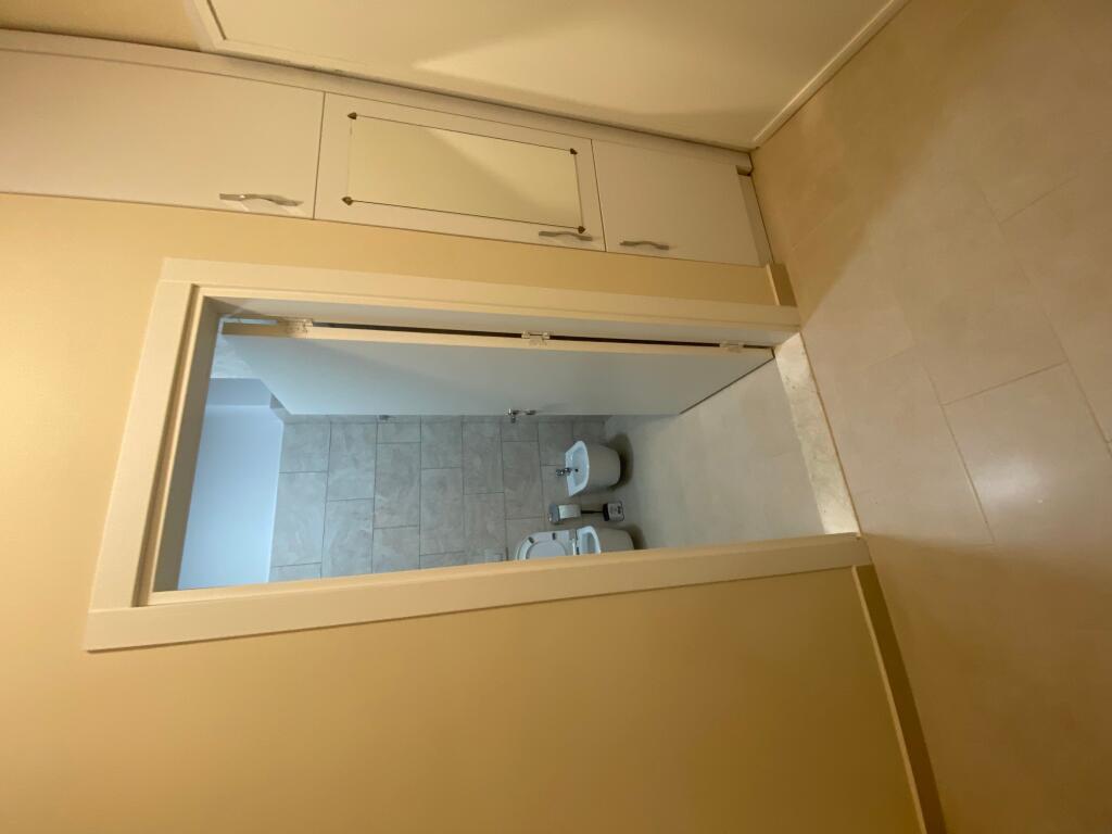 1+1,furnished near square 21,municipal police,price 750 thousand leke