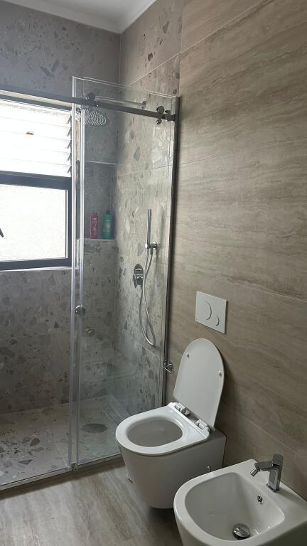 Jepet me qira apartament 1+1 te Spitali Amerikan 2!