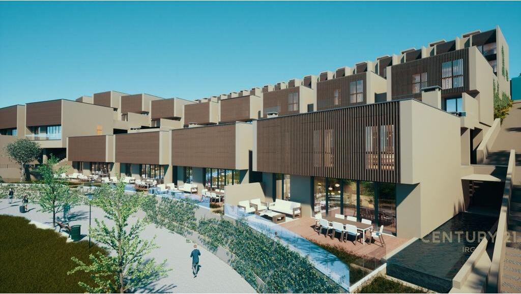 Triplex con piscina privata a Swan Lake Residence, Farke