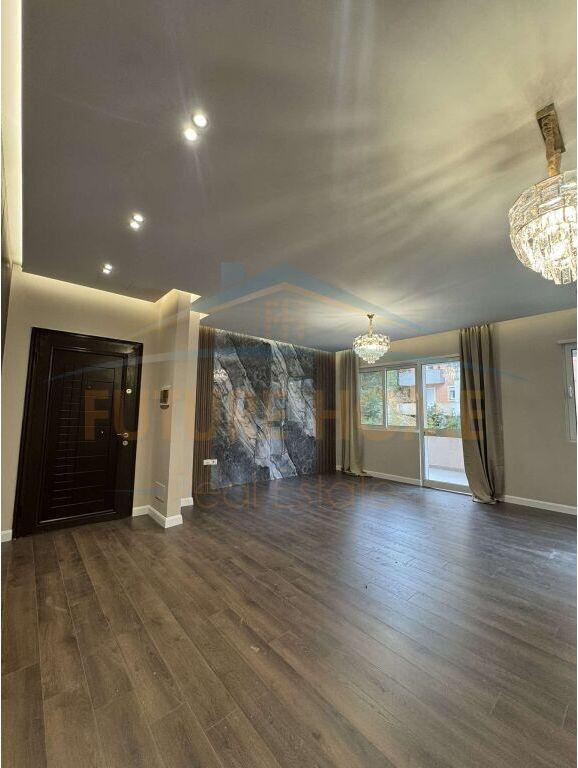 Apartment 2+1+2, for rent, Botanical Garden, Tirana