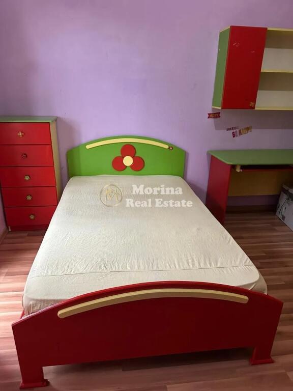 Affitto, Appartamento 3+2+2, Nuovo Viale, 800 Euro/Mese.