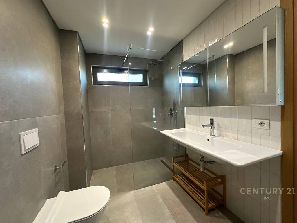 Vile ne Rezidencen Olive Grove! 2,500 € /Muaj