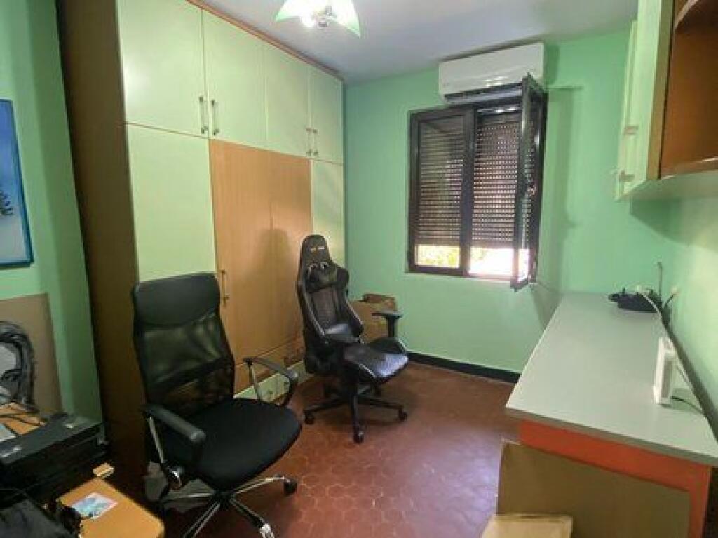 Affitto, Appartamento 2+1, Myslym Shyri, Tirana.