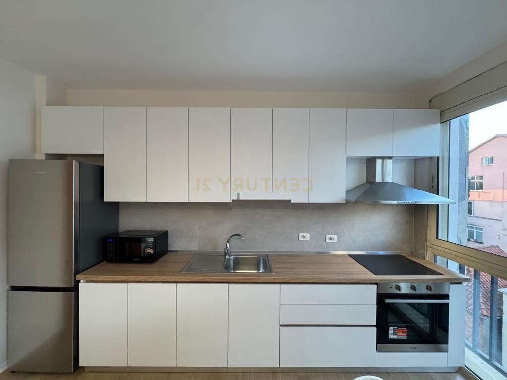 APARTMENT 1+1 KAVAJËS STREET