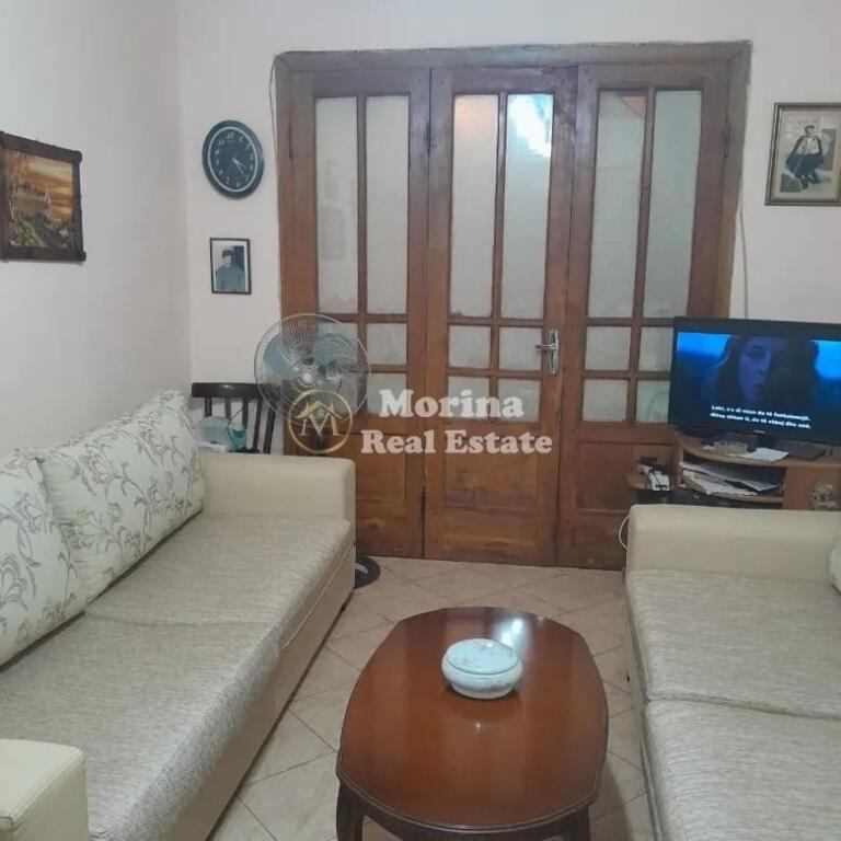 Sale, Apartment 2+1+2wc, Mine Peza Street, 170 000 euro