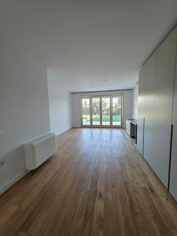 3-Storey Villa for Sale in Lunder Teg