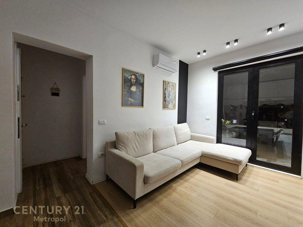 Appartamento 1+1 e Studio in vendita in Via Durazzo