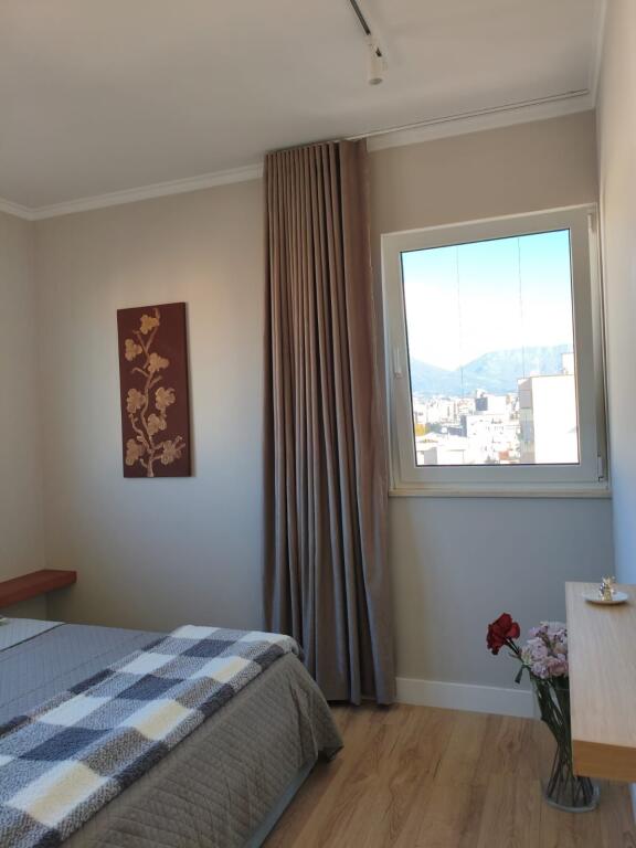 For rent 2+1 furnished opposite Delijorgji Uninhabited 800 eu