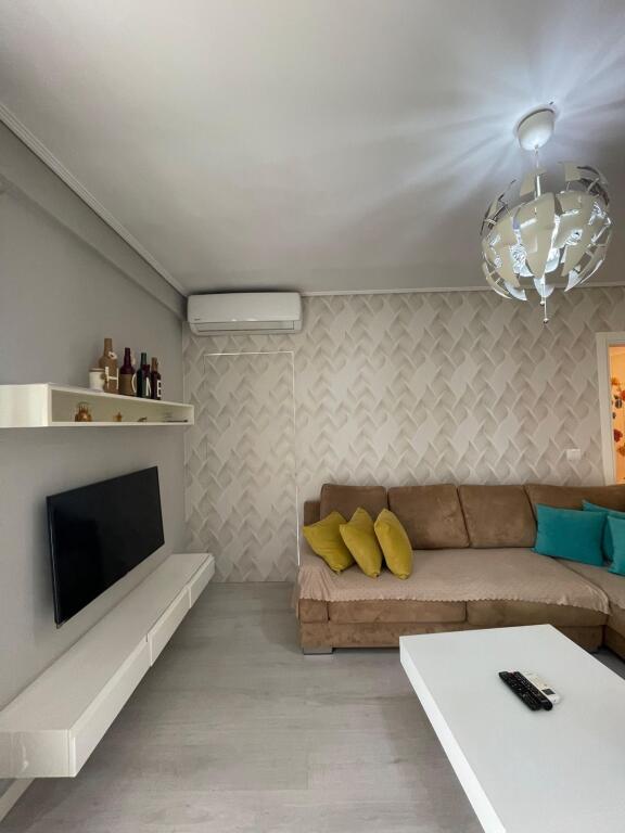 🏡 Appartamento 2+1 in vendita a Unaza e Re, Astir