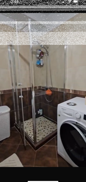 Apartament 2+1, Shkolla e Bashkuar!