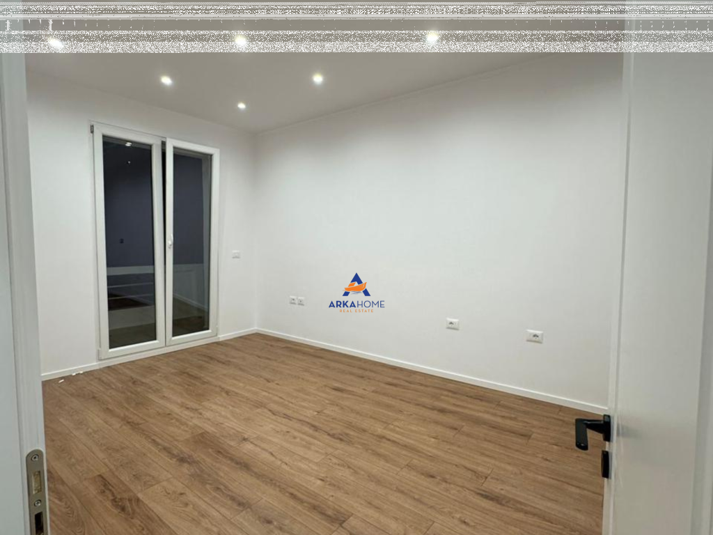 SHITET APARTAMENT 2+1+BALLKON "RRUGA E DURRESIT" 168.000 EURO