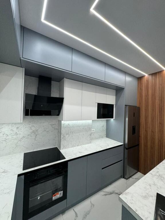 Super appartamento 2+1+2+2B in vendita a Kamez!