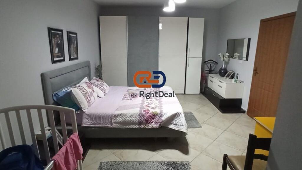 Tek 5 Majit, Shitet Vile 2 Kate Totalisht E Investuar!!