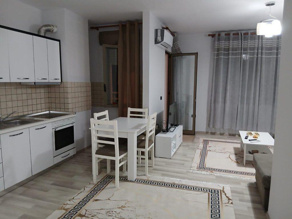 2+1 APARTMENT FOR RENT IN CENTER
