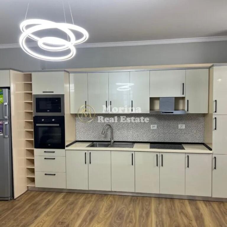 Appartamento 2+1, Yzberisht, Prezzo 143000Euro.