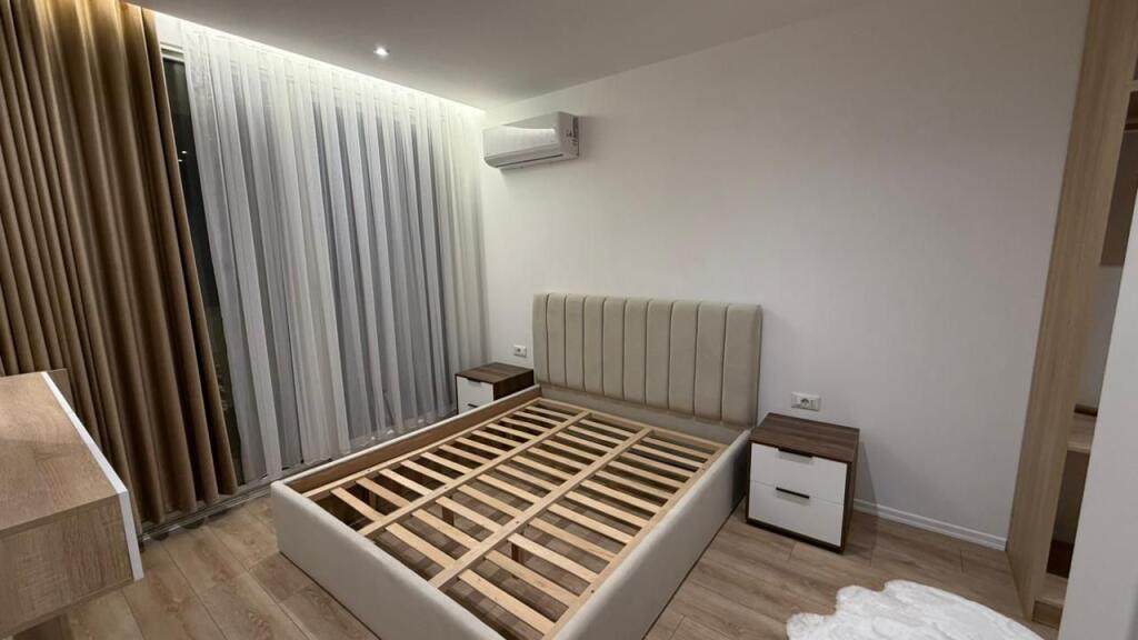 APARTAMENT 1+1 PER SHITJE PRANE QENDRES