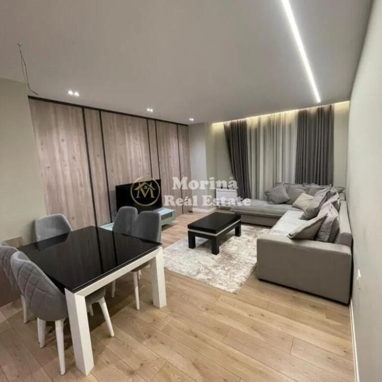 Affitto, Appartamento 1+1 , Boulevard Zogu 1 , 800 euro/mese