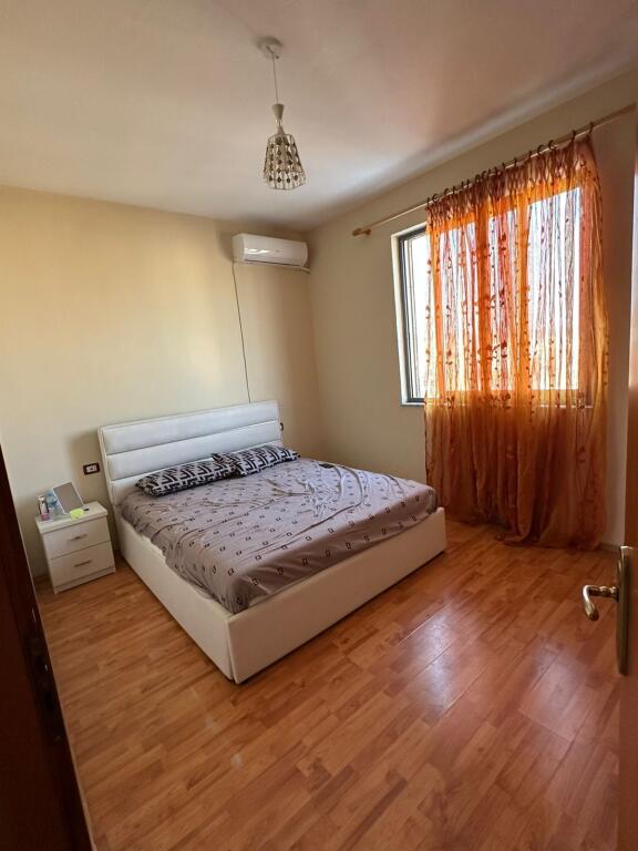 🏢Via Dibres, dopo Villa Gold, affittasi appartamento 1+1 arredato 530 Euro