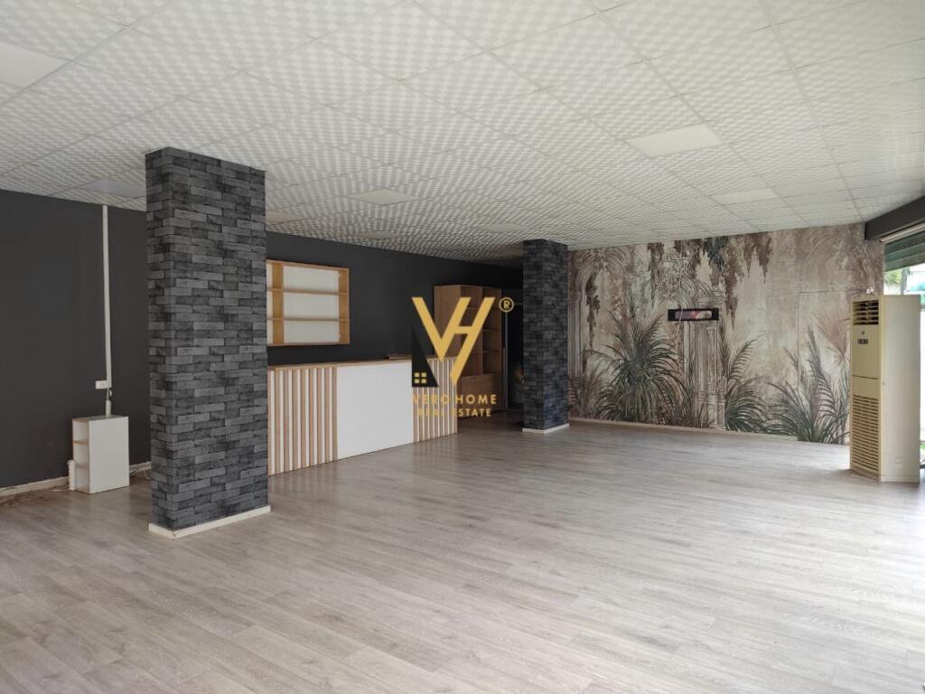 BUSINESS PREMISES 100 M2 FOR RENT IN FRESK 50,000 LEKE