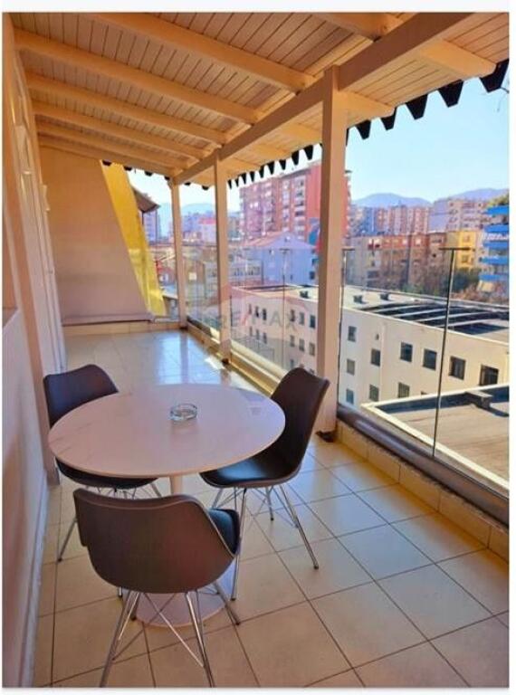 Apartment 2+1+2 FOR RENT – Juridiku, Bllok