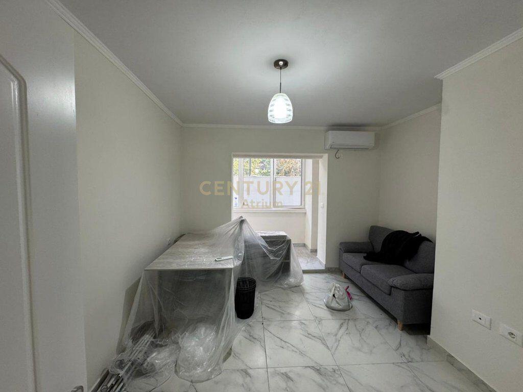 SHITET APARTAMENT 1+1+DYQAN TEK URA E NISHERAKUT PRANE WHITE BAR !!! 320,000 €